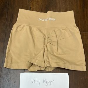 PcheeBum beige shorts small